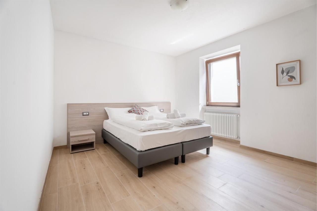 Appartamento Casa Stefano Riva del Garda Esterno foto