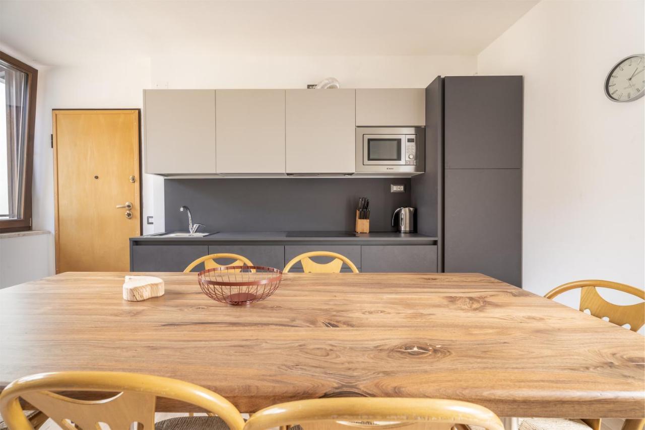 Appartamento Casa Stefano Riva del Garda Esterno foto